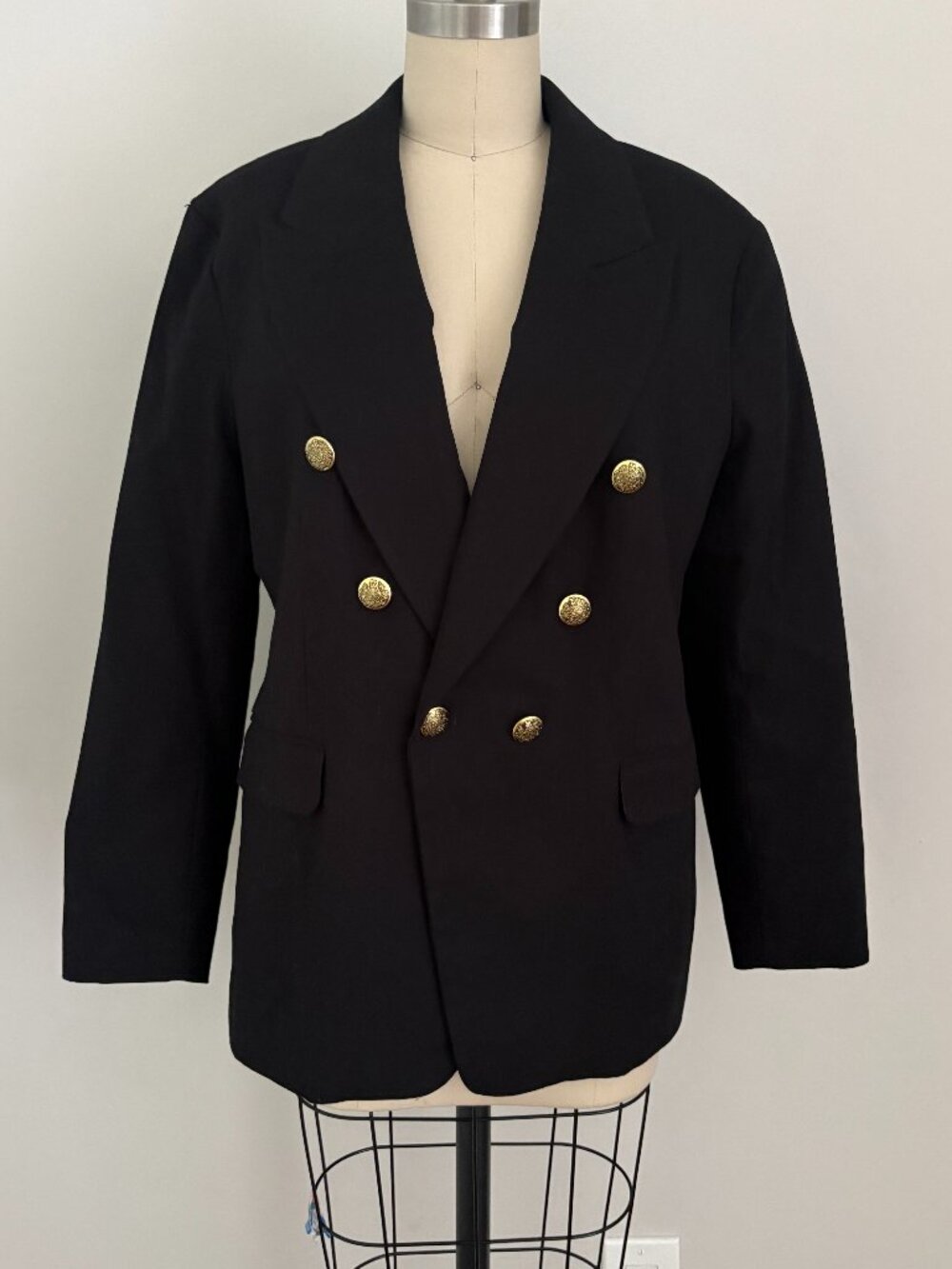 Banana Republic Captain's Blazer Black Double Breasted Gold Button 16 Petite